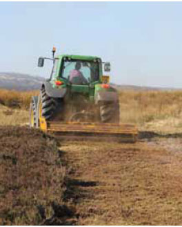 Photos B8.6 and B8.7 Showing a control line being cut into heather and subsequently how successful this was in containing fire spread Photos B8.6 and B8.7 Showing a control line being cut into heather and subsequently how successful this was in containing fire spread