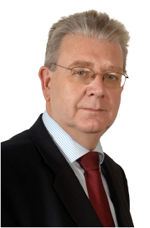 Mike Russell Minister for UK Negotiations on Scotland's Place in Europe Mike Russell Minister for UK Negotiations on Scotland's Place in Europe