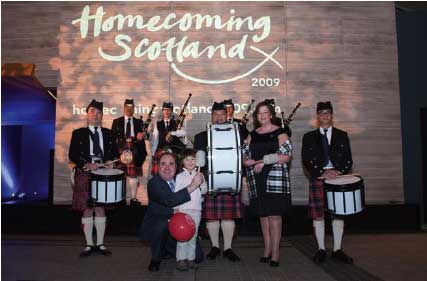 First Minister Alex Salmond and Education Secretary Fiona Hyslop hosting a Homecoming Scotland event. With kind permission of David Steane.