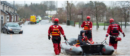 Image 1.5. Scottish Fire and Rescue Service provide assistance during flood event (© SFRS)