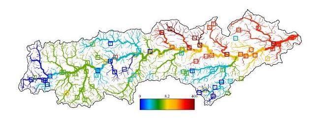 Map showing the modelled variability in nitrate concentrations (µeq l-1) across the Aberdeenshire River Dee. Open squares show water sampling locations, lines show rivers. Colours indicate observed (squares) or predicted (lines) nitrate concentrations. Line widths show river size by Strahler river order (wider lines show higher river orders indicative of larger rivers)