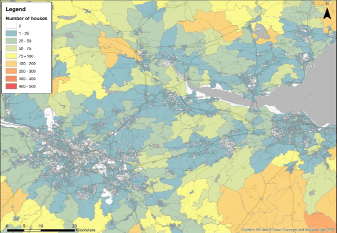 Number of houses with solid fuel as main fuel type (top) and secondary fuel type (bottom) by Low Super Output Area in the central belt of Scotland, including Glasgow and Edinburgh.